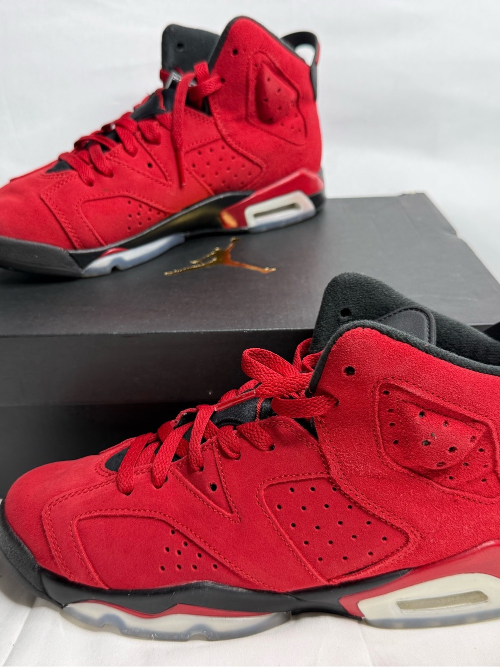 Nike Air Jordan 6 Retro "Toro Bravo" sneakers size 6.5Y
